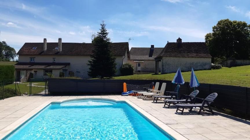 Gites Le Clos De Lamie Avec 2 Piscines Privees Fossemagne Exterior foto